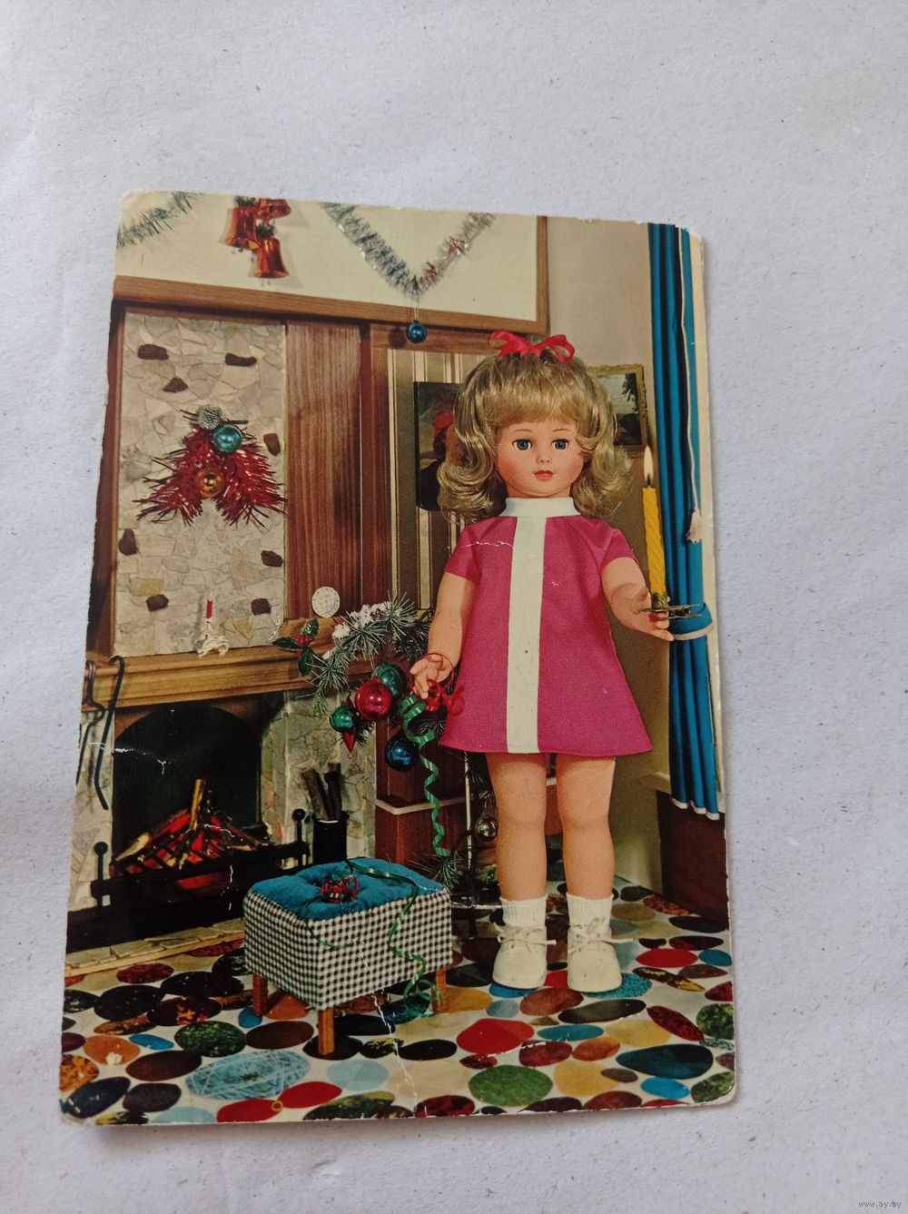 Почтовая открытка. Девочка с куклой. СССР, середина XX века